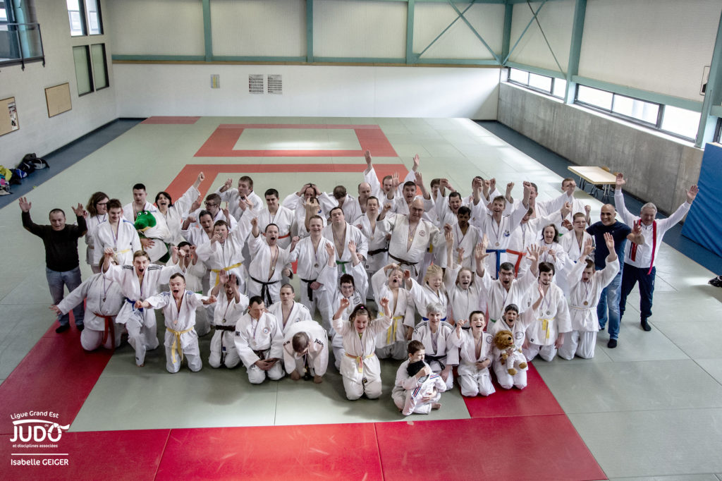 Akyol - Super trainer Mug avec impression - sport - coach - Judo - Trainer  - cadeau 